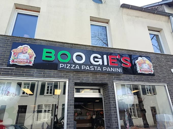 Boogie's Pizzeria an der Sankt-Tönnis-Straße in Köln-Worringen